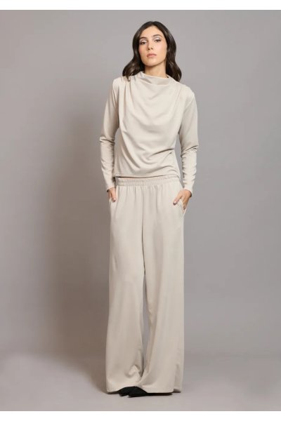 SUMIA TOP