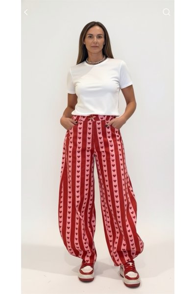 RED HEART BARREL PANTS