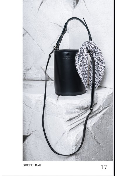 ODETTE BUCKET BAG BLACK